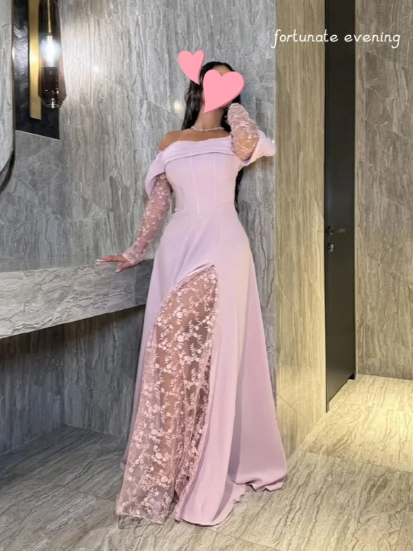 Elegant pink lace boat neck homecoming dress for formal occasions