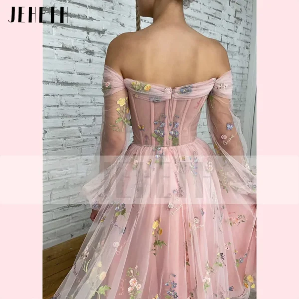 Pink Homecoming Dress: Elegant A-line Sweetheart Off-Shoulder Gown - Image 3
