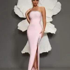 Luxury Pink Bandage Dress Sexy Hip-Hugging Formal Prom Slit