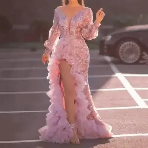 Elegant Pink Maxi Evening Dress V Neck Split Ruffles Party Gown
