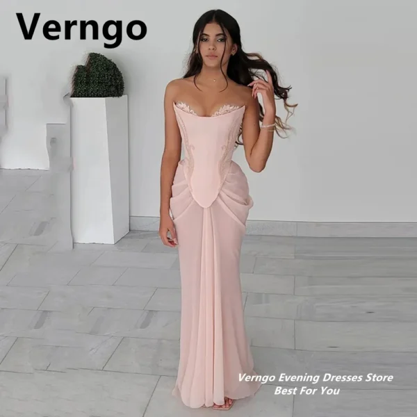Pink Homecoming Dress Lace Applique Mermaid Chiffon Strapless Gown